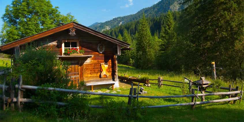 Dom na wsi – dlaczego decydujemy się zamieszkać na prowincji